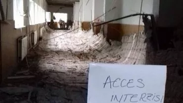 Şcoala 141 din Capitală, unde în urmă cu trei luni s-a prăbuşit tavanul, va fi DEMOLATĂ