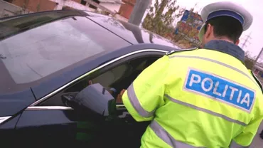 De ce ating poliţiştii unul dintre farurile maşinii când te opresc în trafic