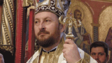 FIȚE IMOBILIARE? Fostul episcop al Huşilor REFUZĂ să se mute lângă mănăstirea Prislop. O ofertă mai TENTANTĂ l-a întors din drum