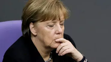 Angela Merkel acuzată de ÎNALTĂ TRĂDARE: Germanii tot mai sătui de favorizarea refugiaților