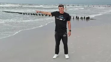 El este primul om din lume care a reușit să străbată toată Marea Baltică înotând (VIDEO)