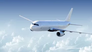 O companie aeriană low-cost vrea să renunțe la scaunele din avioane
