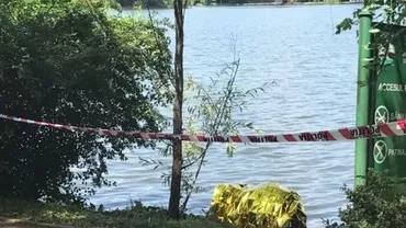 Descoperire macabră în Parcul Herăstrău din Capitală: Un CADAVRU, găsit pe marginea lacului