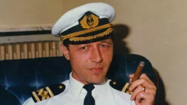 Traian Băsescu, prins încălcând legea pe litoral. Ce amendă riscă fostul președinte