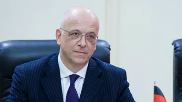 Ambasadorul Germaniei în România a intrat cu mașina în curtea Colegiului Goethe, la deschiderea anului școlar (FOTO)