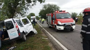 GHINION: Fiul unui consilier local PSD s-a RĂSTURNAT luni cu BMW-ul, iar marți a intrat cu o (altă) mașină în copac! În același loc!! (FOTO)