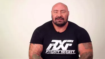 Scene AMUZANTE cu simpaticul luptător Sandu Lungu, în duș! (VIDEO)