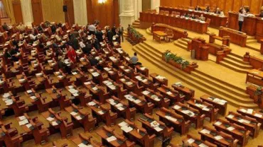 Un celebru senator a cerut ordin de protecție împotriva fostei soții (FOTO)