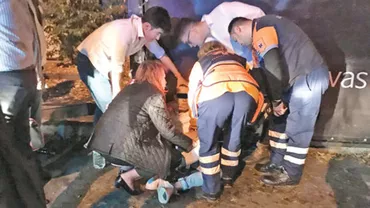 Încă un "BAL AL BOBOCILOR" scandalos! Elevi beți criță, luați cu salvarea și internați la toxicologie (FOTO)