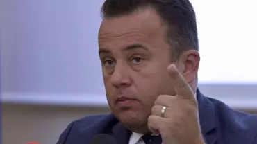 ”Genunche” Pop a declarat război ”statului paralel”. Sorin Cîmpeanu: Mai bine s-ar ocupa de investiții în educație...
