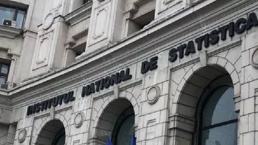 Numărul 2 în INS e o fostă salariată la ”Alimentara”, pe vremea lui Ceaușescu. Specialista ”Domnișoara Eli” a avut pe birou un tablou cu chipul lui Dragnea