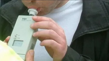 Culmea beției: Un bărbat a reclamat la OPC că s-a ÎMBĂTAT cu apă plata. Ce a păţit când s-a urcat la VOLAN