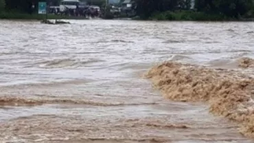 Avertisment din partea hidrologilor: Cod galben de inundații pentru mai multe râuri din centrul și sudul țării (FOTO)