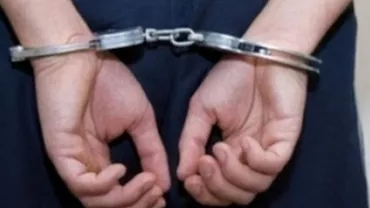 Bărbat arestat după ce şi-a violat mama. În trecut a fost condamnat tot pentru viol