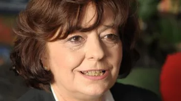 "Este totul sfruntat şi jenant". Ana Blandiana, despre cei care acum îl laudă pe Rege deși tot ei l-au dat afară din țară: "Și-a cerut cineva scuze pentru ceea ce a făcut?"