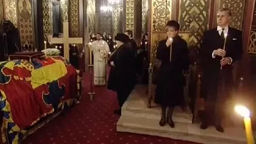 MOMENT PARANORMAL în Catedrala Curtea de Argeș, la înmormântarea Regelui MIHAI: LUMÂNAREA ținută de Margareta LEVITEAZĂ!! Cum a fost posibil (VIDEO, FOTO)