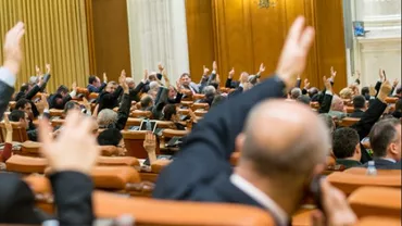 Parlamentul a aprobat prima lege din controversatele măsuri din justiție: Răspunderea magistraților a trecut fără niciun vot împotrivă