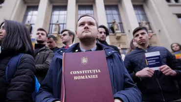 Studenții de la Drept protestează împotriva modificării legilor justiției în București (VIDEO și FOTO)