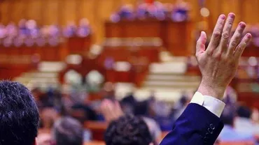 Legile justiției pe masa președintelui: PSD-ALDE a adoptat și legea privind funcţionarea CSM