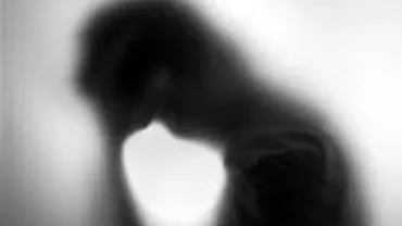 Drama unui star de la Arsenal! A făcut o avere, dar nevasta i-a luat totul la divorț