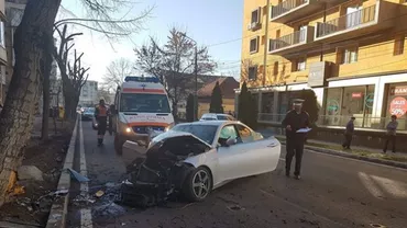 BMW distrus după un ACCIDENT. Care este EXPLICAȚIA șoferului! Din primele informații ...