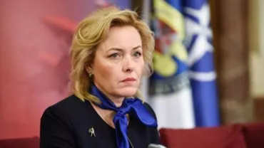 Şedinţă de URGENŢĂ la MAI după scandalul poliţistului-pedofil! Carmen Dan, ULTIMATUM pentru şeful Poliţiei Române