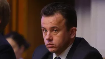 Pop vrea să BATĂ orice țară din UE la DIGITALIZAREA învăţământului