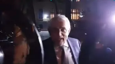 Petre Daea a rămas blocat în sediul PSD. ”Vă stă bine cu gratiile astea în față!” (VIDEO)