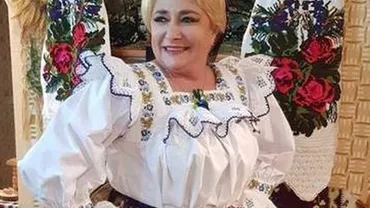 Cu dedicație pentru Vasilica! ”Din succese în succese / du-ne, doamnă, pe alese. / Şi ne dă speranţă-n rate / şi bagă partidu-n toate”