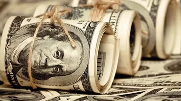 Străinii scot banii din România: SUTE de milioane de euro au dispărut în anul 2017