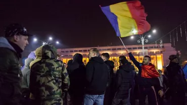 Protest în Piaţa Victoriei: "Hora Unirii Noastre pentru o justiţie independentă neaservită politic" (FOTO, VIDEO)