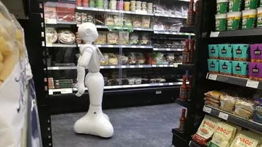 Primul roboţel angajat cu carte de muncă a fost "concediat" după 7 zile! Colegele au izbucnit în plâns (VIDEO)