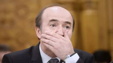 Tudorel Toader e MAI CU MOŢ: Ministrul Justiţiei anunţă că el NU a ... Restul MINIȘTRILOR deja au făcut ASTA