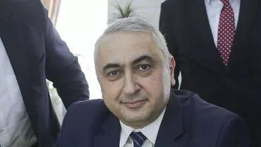 "Ministrul-PAMBLICĂ" nu este doar AGRAMAT, ci şi AUTOPLAGIATOR: Valentin Popa a postat acelaşi articol cu titluri diferite în mai multe publicaţii (VIDEO)
