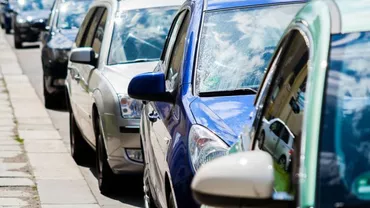 Creștere RECORD a parcului auto național. Trei sferturi din mașini sunt mai vechi de 10 de ani