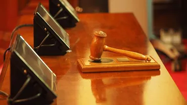 Şoc la Curtea Constituţională. Încă o lege contestată de Iohannis a picat