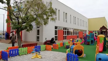 REVOLTĂTOR: Educatoare obligate să RENUNŢE la 30% din SALARIU, pentru a nu fi concediate