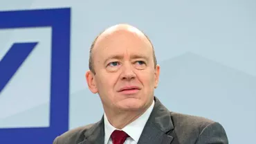 DISPAR BANII de HÂRTIE: Sunt ”îngrozitor de scumpi și ineficienți”