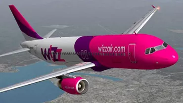UPDATE // Clipe de PANICĂ pentru pasagerii unui avion Wizz AIR: PROBLEME TEHNICE LA MOTORUL 2 // Poziția companiei aeriene (FOTO)