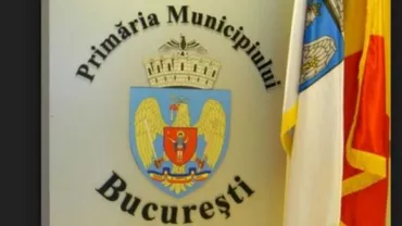 Primăria Municipiului București: Se lucrează la astuparea gropilor apărute în carosabil în vederea asigurării circulației in condiții de siguranță și fluență a traficului