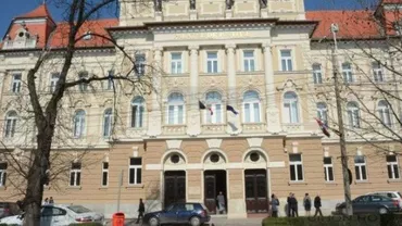 Un incendiu a izbucnit în Palatul de Justiție din Timișoara: Mai multe persoane aflate în clădire au fost evacuate