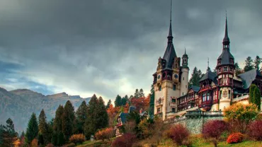 Castelul Peleș a rămas fără căldură, iar o ciupercă pune în pericol tot patrimoniul (VIDEO)