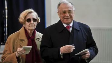 Nina Iliescu a făcut mucenici cu zeamă: Cum alunga spiritele rele soția lui Ion Iliescu