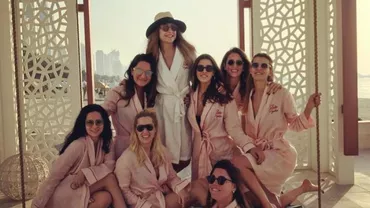 Ultimele imagini cu burlăcițele moarte în accidentul aviatic (FOTO)