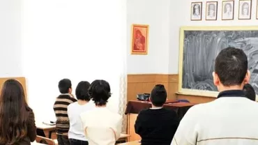 Ministerul Educației face voia BOR și schimbă regulile privind înscrierea la ora de religie
