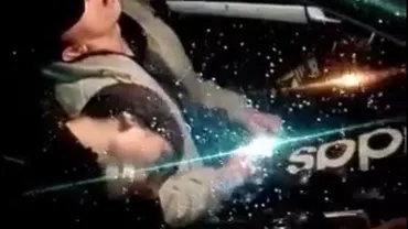 Timişoara: Doi tineri dormeau tun într-o maşină care mergea singură şi a intrat pe contrasens (FOTO, VIDEO)