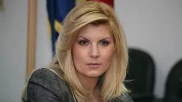 Elena Udrea, primele declarații după ce a pierdut unul dintre gemeni: Aşa a vrut Dumnezeu