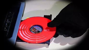 SUA: Spionii ruşi sunt mai puţini, dar mai greu de urmărit. De câţi agenţi FBI e nevoie pentru supraveghearea unui spion rus