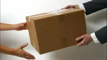 Un bărbat s-a împachetat şi S-A EXPEDIAT prin CURIER. ULUITOR! Ce plan avea și cum S-A TERMINAT totul