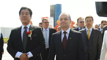 Un chinez pentru care SRI a cerut retragerea cetăţeniei române pentru că e pericol pentru siguranţa naţională a obţinut un contract pe producţia de minereu de fier a României